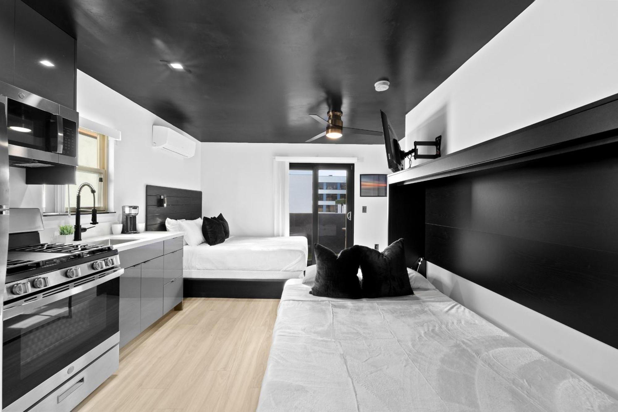 Balboa Park Downtown Little Italy 3*